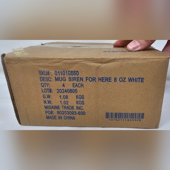 Starbucks New 8 oz White Embossed Siren Mermaid Logo Coffee Cups 2010 Set NIB - Picture 6 of 10